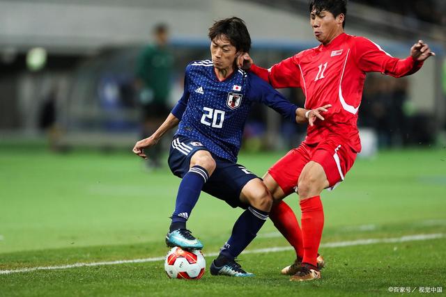 巴萨17岁小将面部受伤缝10针 赛后社交媒体晒图