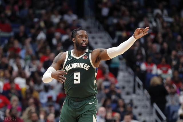 琼斯42+18+18姜伟泽28分 吉林4人20+大胜北控